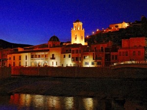 Ayuntamiento de Orihuela vista nocturna