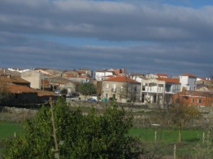 plaza y ayuntamiento de Encinasola